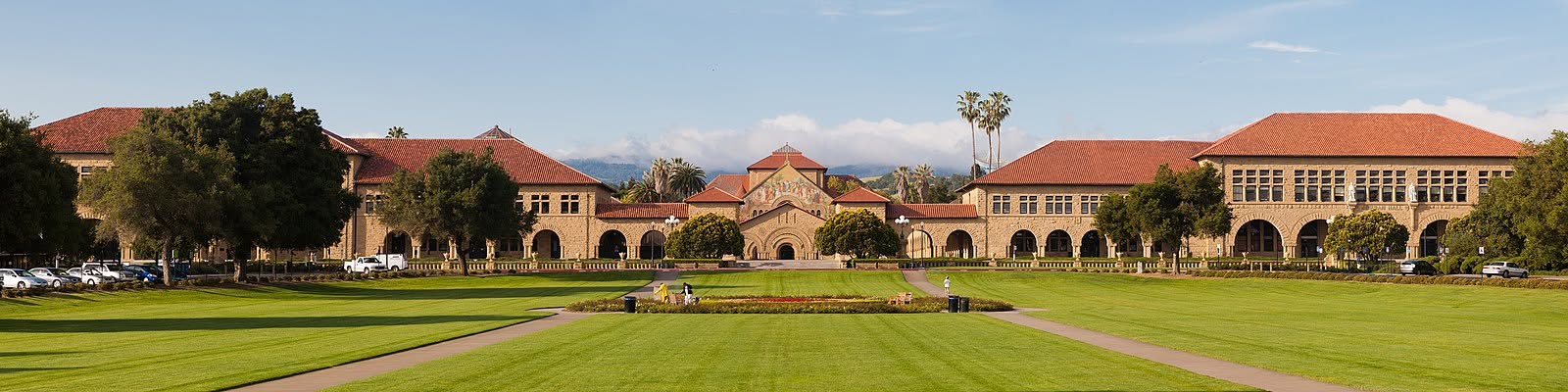 Stanford campus lawn and quad